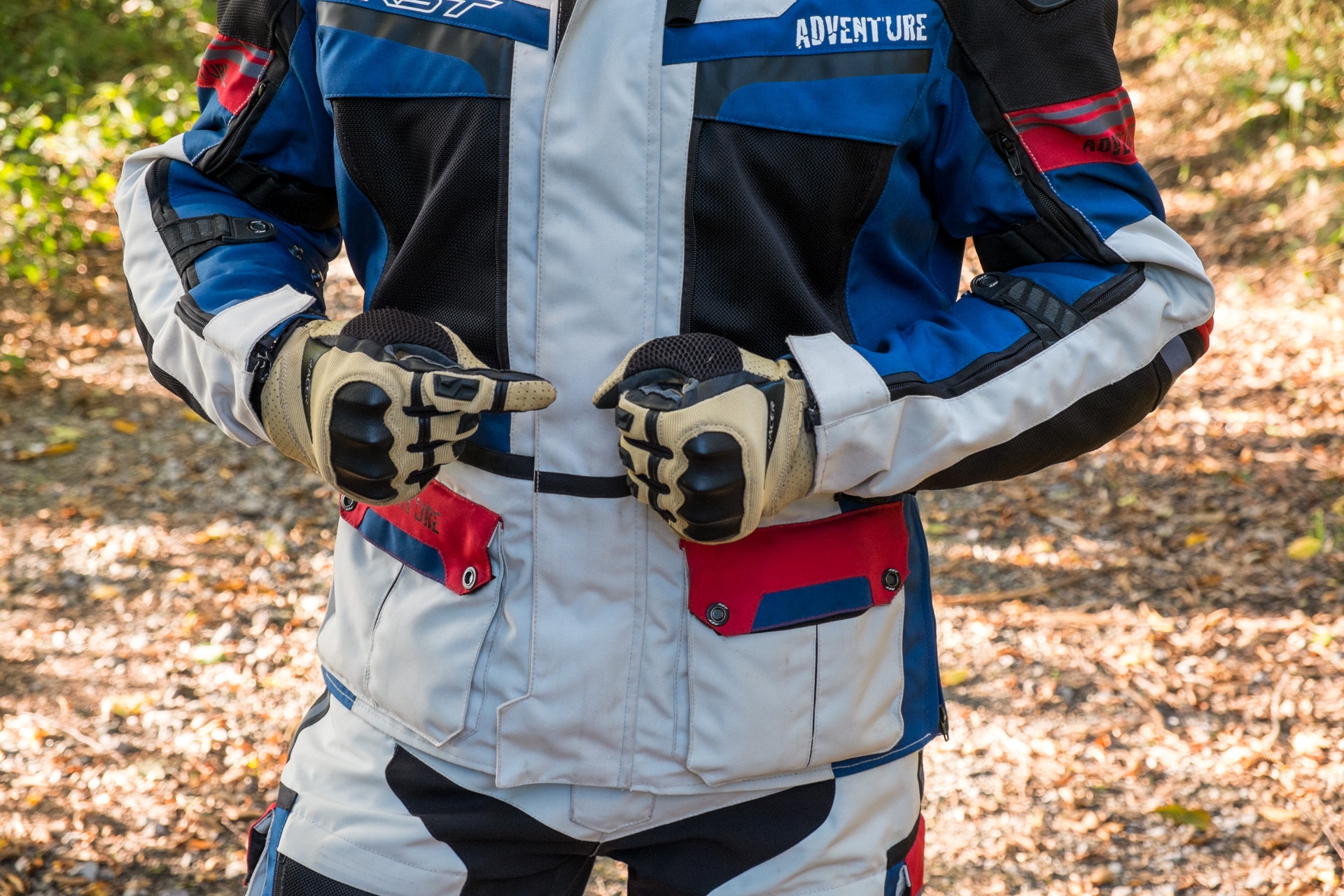 Test des gants Racer Dune : ils ne manquent pas d'air ! – Motard Adventure