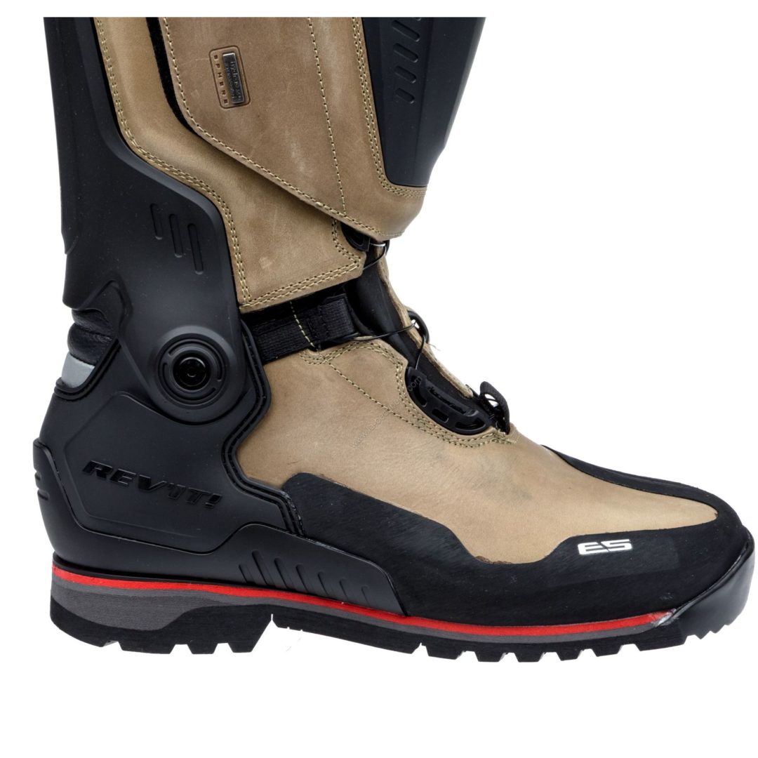 Rev’it Expedition H2O La botte d’Aventure révolutionnaire Motard Adventure