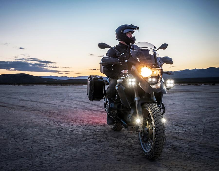 DENALI : Les kits d'éclairage additionnels haut de gamme pour les motos  Touring et Trail – Motard Adventure